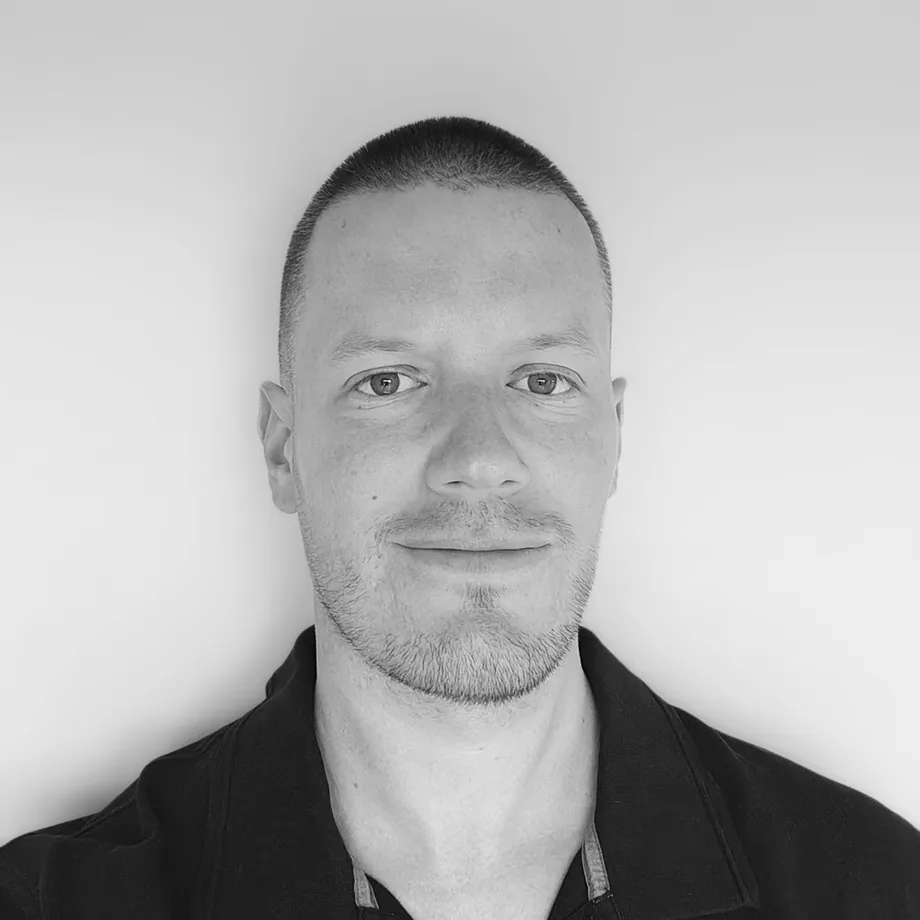 Adam Standerline, Director