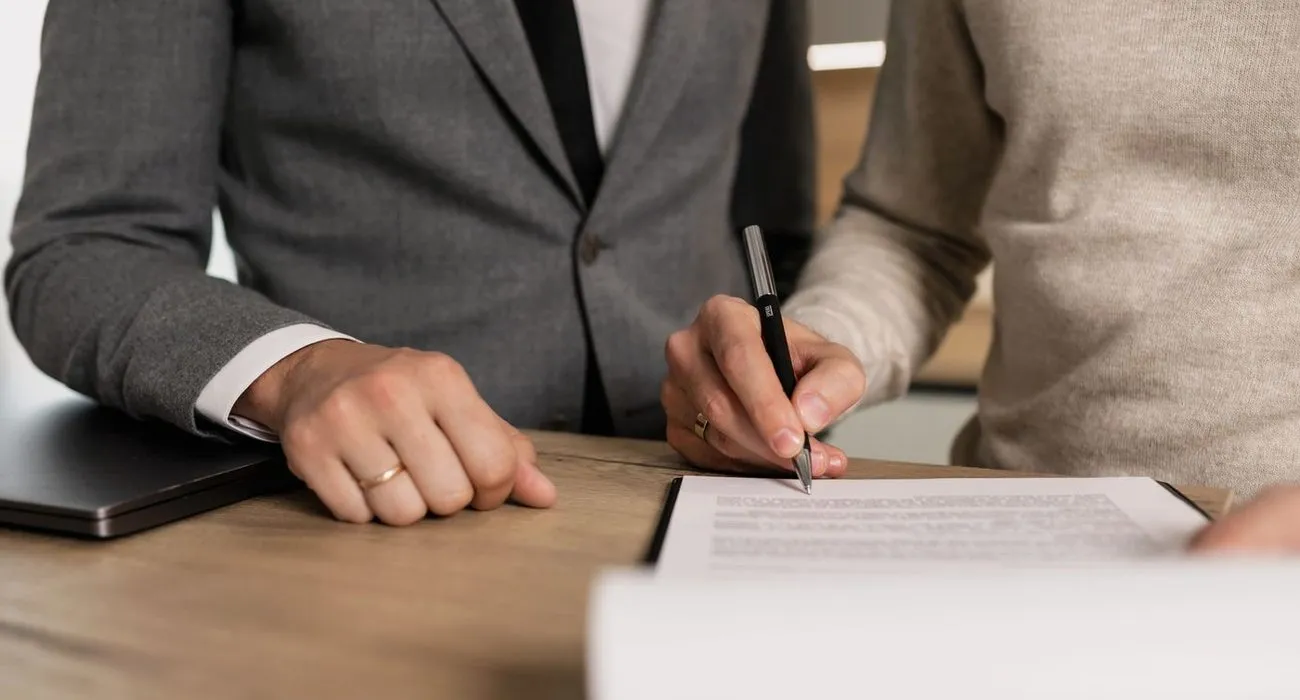 Procurement & Contract Advice
